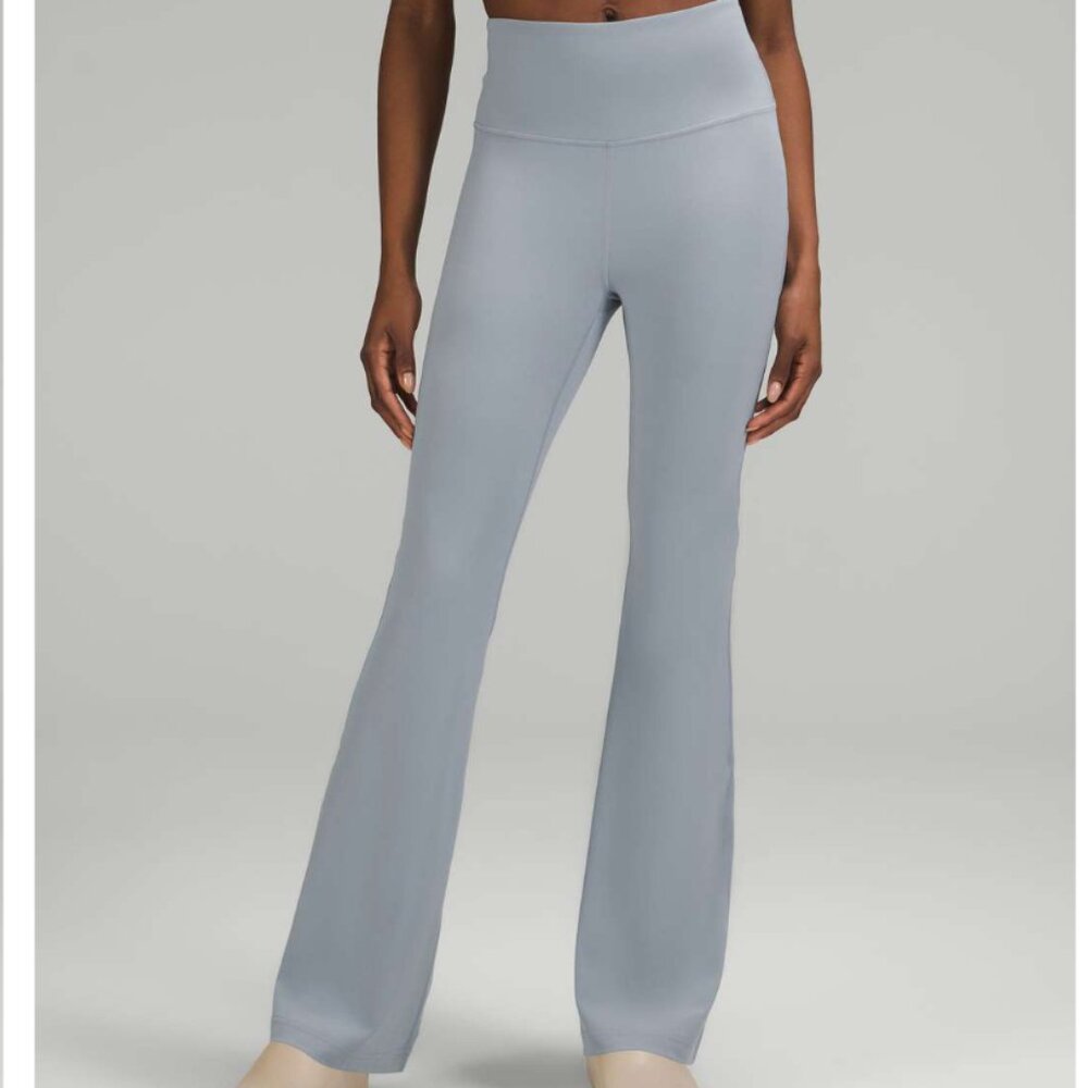 Lululemon Groove Super-High-Rise Nulu Flared Pant 32" - Chambray